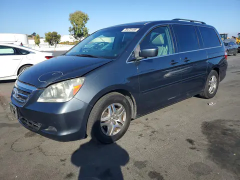 5FNRL38785B115679 — 2005 Honda Odyssey, Вандализм (Vandalism), фото до ремонта
