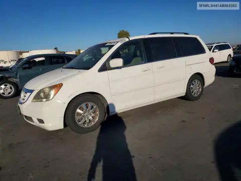 5FNRL3H41AB065353 — 2010 Honda Odyssey, Передняя часть, фото до ремонта
