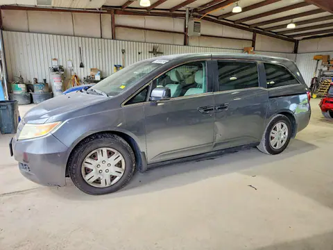 5FNRL5H23BB048131 — 2011 Honda Odyssey, Боковая часть (Side), фото до ремонта
