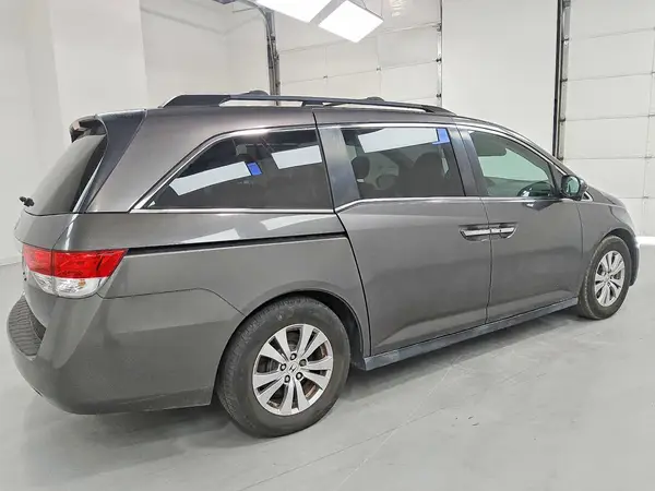 5FNRL5H63GB035289 — 2016 Honda Odyssey, фото 3 с аукциона Copart 08.10.2026, Мелкие вмятины и царапины