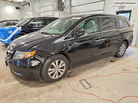 5FNRL5H37GB005606 — 2016 Honda Odyssey, Передняя часть, фото до ремонта