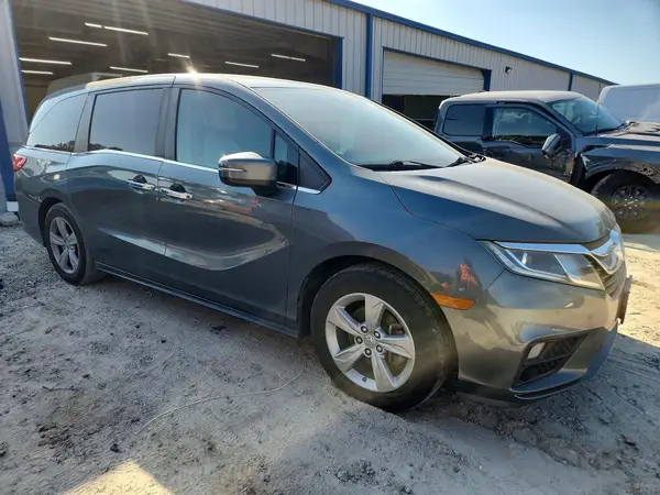 5FNRL6H7XJB106669 — 2018 Honda Odyssey, фото 4 с аукциона Copart, Мелкие вмятины и царапины