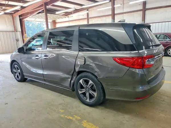 5FNRL6H87JB045029 — 2018 Honda Odyssey, фото 2 с аукциона Copart, Боковая часть