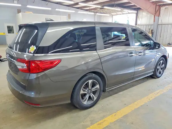 5FNRL6H87JB045029 — 2018 Honda Odyssey, фото 3 с аукциона Copart, Боковая часть