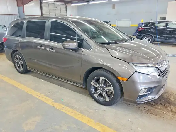 5FNRL6H87JB045029 — 2018 Honda Odyssey, фото 4 с аукциона Copart, Боковая часть