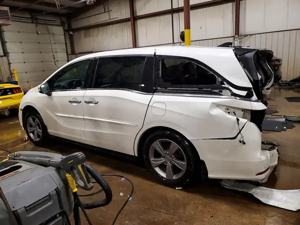 5FNRL6H79JB094563 — 2018 Honda Odyssey, фото 2 с аукциона Copart, Задняя часть