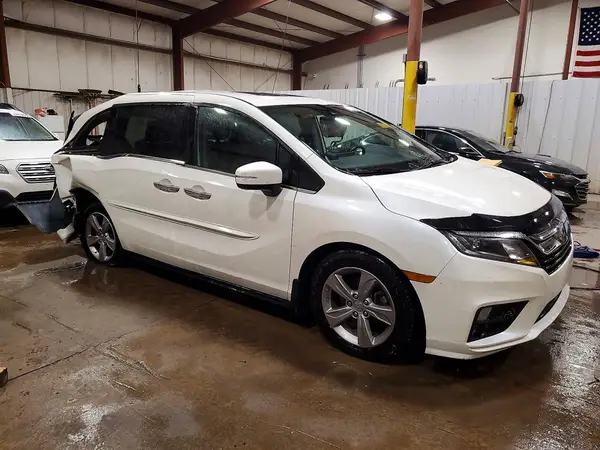 5FNRL6H79JB094563 — 2018 Honda Odyssey, фото 4 с аукциона Copart, Задняя часть