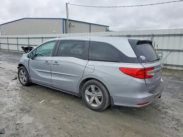 5FNRL6H73JB007126 — 2018 Honda Odyssey, фото 2 с аукциона Copart, Передняя часть