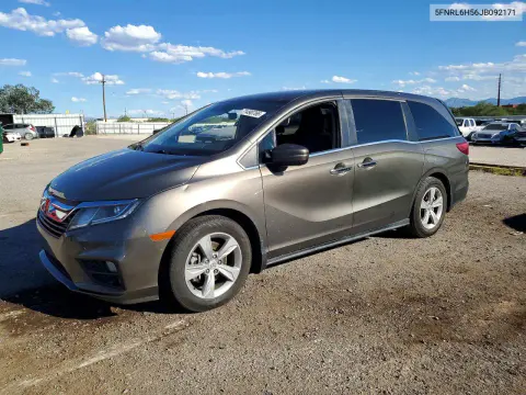 5FNRL6H56JB092171 — 2018 Honda Odyssey, Задняя часть, фото до ремонта