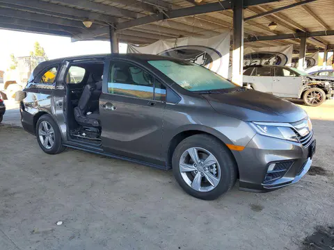 2018 Honda Odyssey VIN 5FNRL6H5XJB104399 фото 4