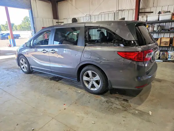 5FNRL6H79KB035076 — 2019 Honda Odyssey, фото 2 с аукциона Copart 05.10.2026, Град