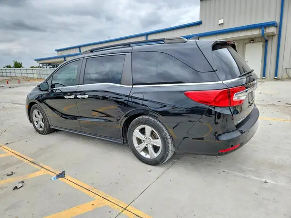 5FNRL6H72KB104142 — 2019 Honda Odyssey, фото 2 с аукциона Copart, Передняя часть