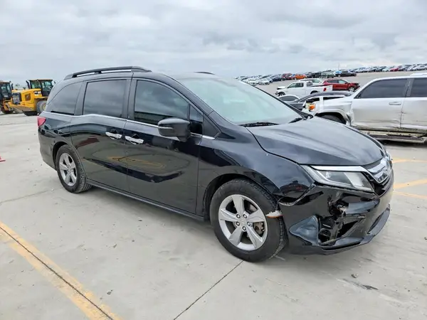 5FNRL6H72KB104142 — 2019 Honda Odyssey, фото 4 с аукциона Copart, Передняя часть