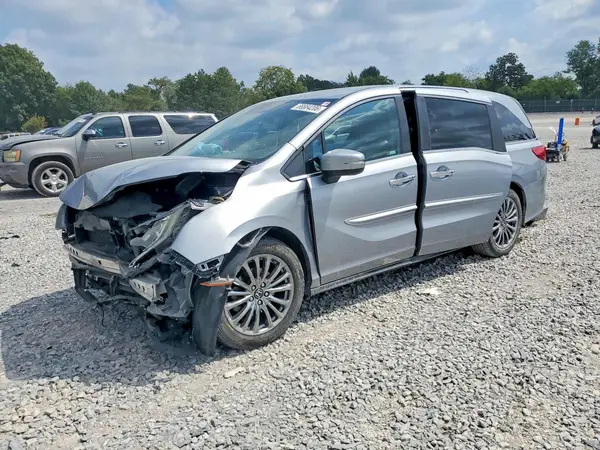 5FNRL6H7XLB022452 — 2020 Honda Odyssey, Передняя часть (Front End), фото до ремонта