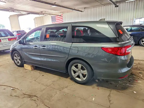 5FNRL6H77LB037605 — 2020 Honda Odyssey, фото 2 с аукциона Copart, Боковая часть