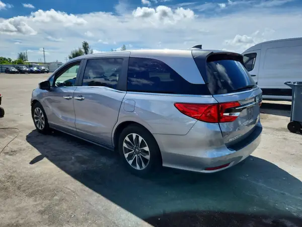 5FNRL6H70NB045290 — 2022 Honda Odyssey, фото 2 с аукциона Copart, Передняя часть