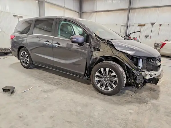 5FNRL6H62PB054003 — 2023 Honda Odyssey, фото 4 с аукциона Copart 06.10.2026, Передняя часть