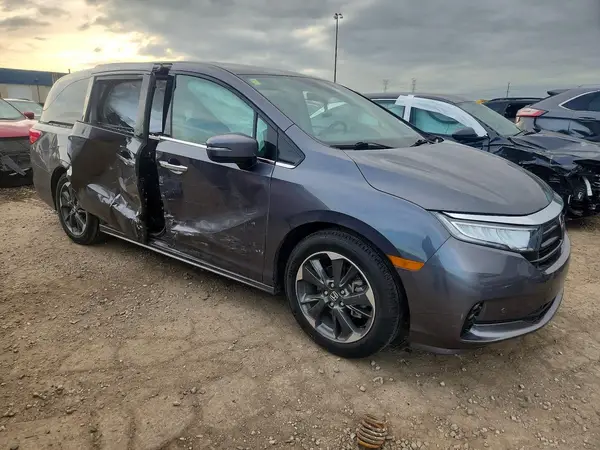 5FNRL6H95PB049050 — 2023 Honda Odyssey, фото 4 с аукциона Copart, Боковая часть