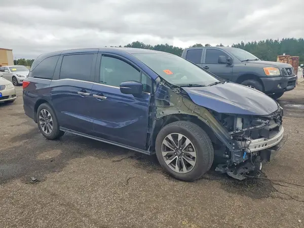 5FNRL6H60PB064111 — 2023 Honda Odyssey, фото 4 с аукциона Copart, Передняя часть
