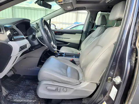 5FNRL6H86PB074899 — 2023 Honda Odyssey, фото 7 с аукциона Copart, Задняя часть