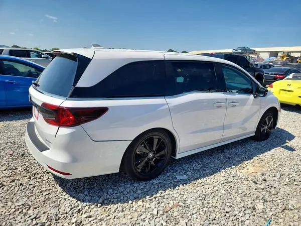 5FNRL6H71RB067823 — 2024 Honda Odyssey, фото 3 с аукциона Copart, Задняя часть