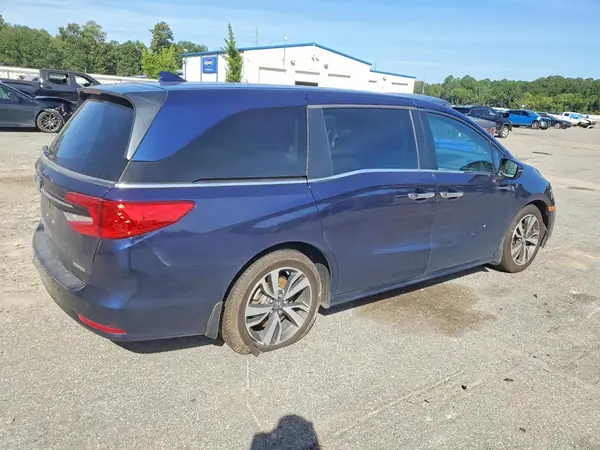 5FNRL6H85RB026703 — 2024 Honda Odyssey, фото 3 с аукциона Copart, Мелкие вмятины и царапины