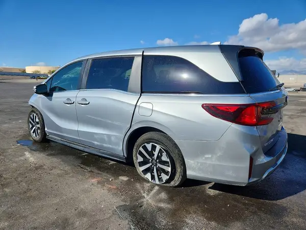 5FNRL6H67SB055849 — 2025 Honda Odyssey, фото 2 с аукциона Copart 28.09.2026, Передняя часть