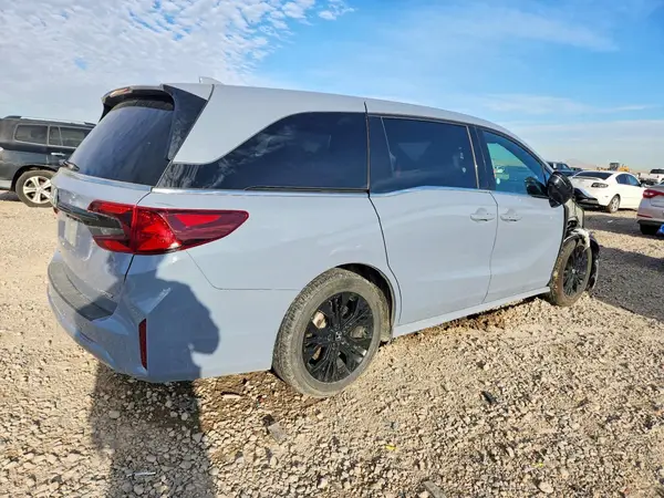 5FNRL6H77SB058811 — 2025 Honda Odyssey, фото 3 с аукциона Copart 13.10.2026, Передняя часть