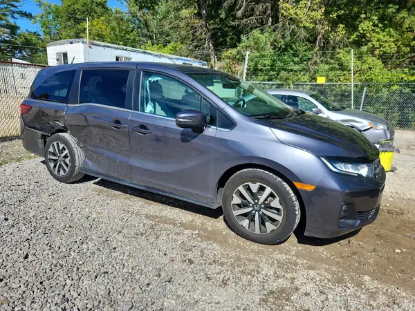 5FNRL6H65SB031856 — 2025 Honda Odyssey, фото 4 с аукциона Copart, Задняя часть