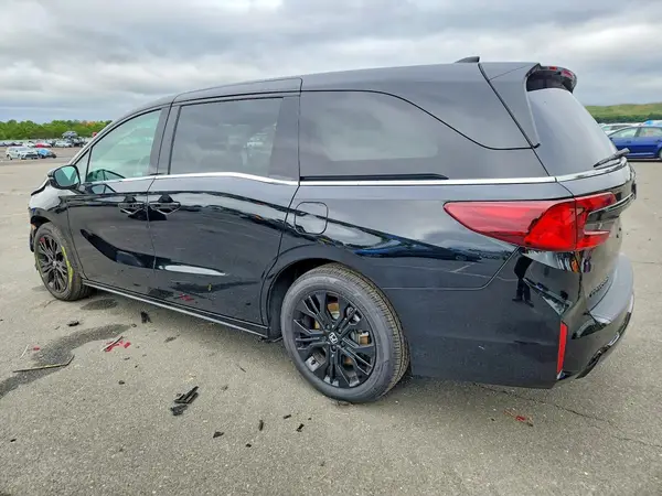 5FNRL6H75TB068707 — 2026 Honda Odyssey, фото 2 с аукциона Copart, Передняя часть