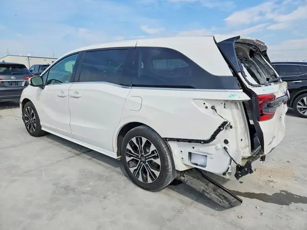 5FNRL6H92TB002357 — 2026 Honda Odyssey, фото 2 с аукциона Copart, Задняя часть