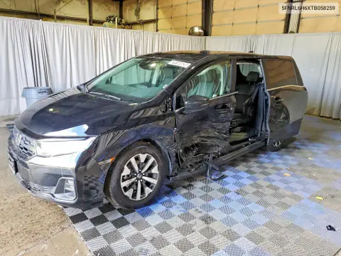 5FNRL6H6XTB058259 — 2026 Honda Odyssey, Боковая часть, фото до ремонта