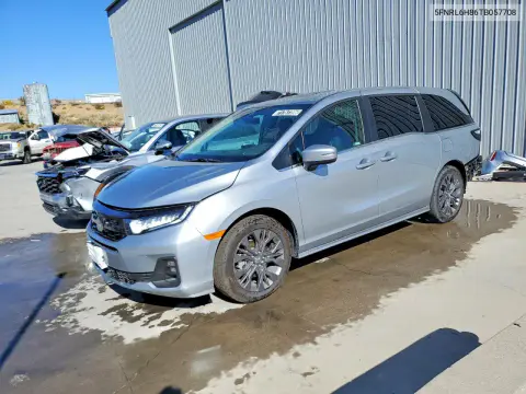 5FNRL6H86TB057708 — 2026 Honda Odyssey, Задняя часть, фото до ремонта
