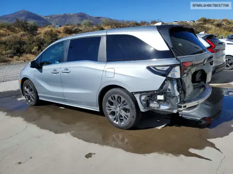 2026 Honda Odyssey Touring VIN 5FNRL6H86TB057708 фото 2