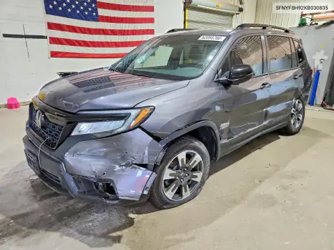 5FNYF8H92KB030835 — 2019 Honda Passport, Повреждения со всех сторон, фото до ремонта