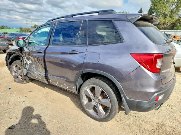 5FNYF8H96MB041484 — 2021 Honda Passport, фото 2 с аукциона Copart, Передняя часть