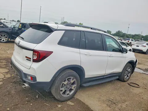 2023 HONDA PASSPORT VIN 5FNYF8H67PB044386 фото 3
