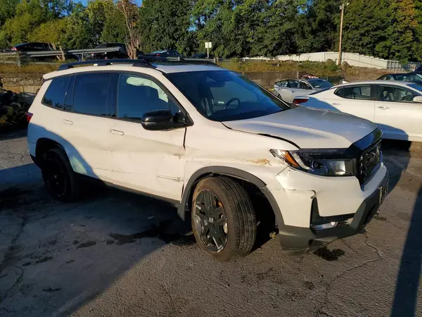 5FNYF8H85RB018650 — 2024 Honda Passport, фото 4 с аукциона Copart, Передняя часть