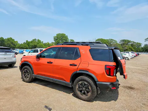 2026 Honda Passport VIN 5FNYF9H89TB055942 фото 2