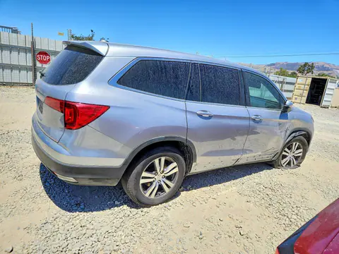 2017 Honda Pilot VIN 5FNYF5H5XHB037049 фото 3