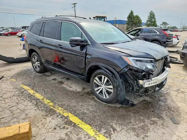 5FNYF6H53HB086969 — 2017 Honda Pilot, фото 4 с аукциона Copart, Передняя часть