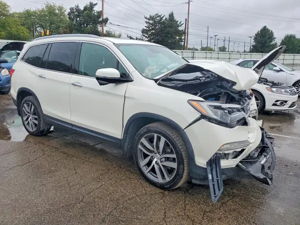 5FNYF6H95HB017929 — 2017 Honda Pilot, фото 4 с аукциона Copart 02.10.2026, Передняя часть