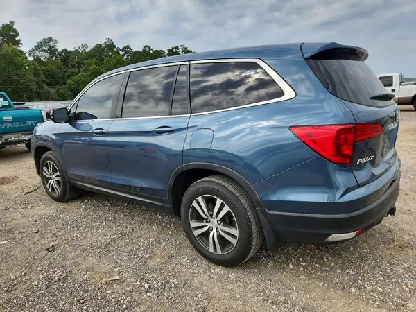 5FNYF5H5XHB047015 — 2017 Honda Pilot, фото 2 с аукциона Copart, Передняя часть