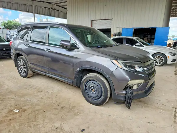 5FNYF6H00HB092880 — 2017 Honda Pilot, фото 4 с аукциона Copart 30.09.2026, Естественный износ