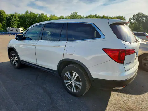 2018 Honda Pilot VIN 5FNYF6H50JB024743 фото 2
