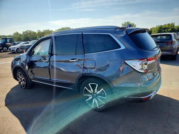 5FNYF5H93KB020944 — 2019 Honda Pilot, фото 2 с аукциона Copart 04.10.2026, Опрокидывание