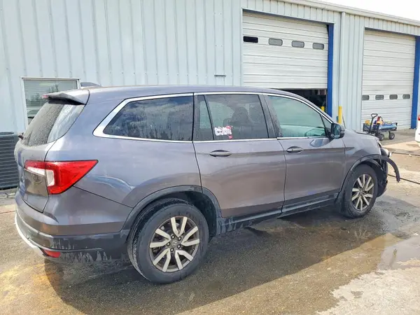 5FNYF5H59LB015570 — 2020 Honda Pilot, фото 3 с аукциона Copart, Передняя часть
