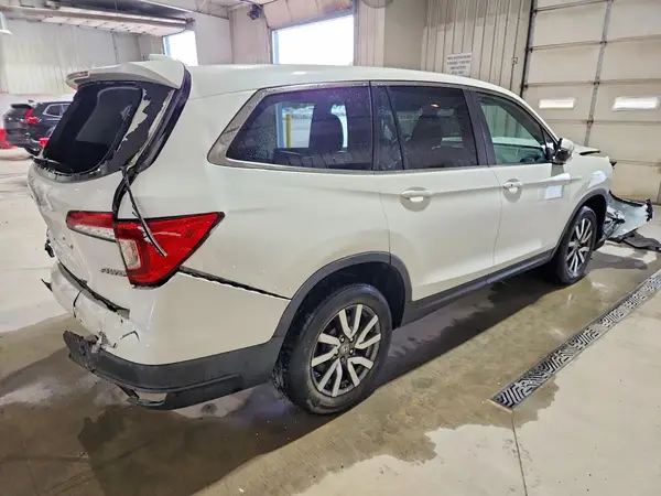 5FNYF6H58LB031586 — 2020 Honda Pilot, фото 3 с аукциона Copart, Передняя часть
