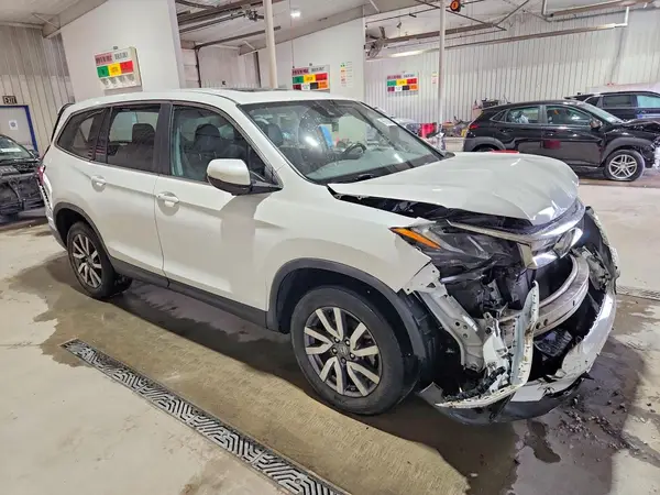 5FNYF6H58LB031586 — 2020 Honda Pilot, фото 4 с аукциона Copart, Передняя часть