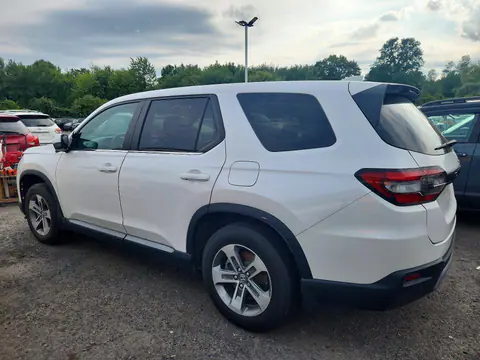 2023 Honda Pilot VIN 5FNYG2H50PB010954 фото 2